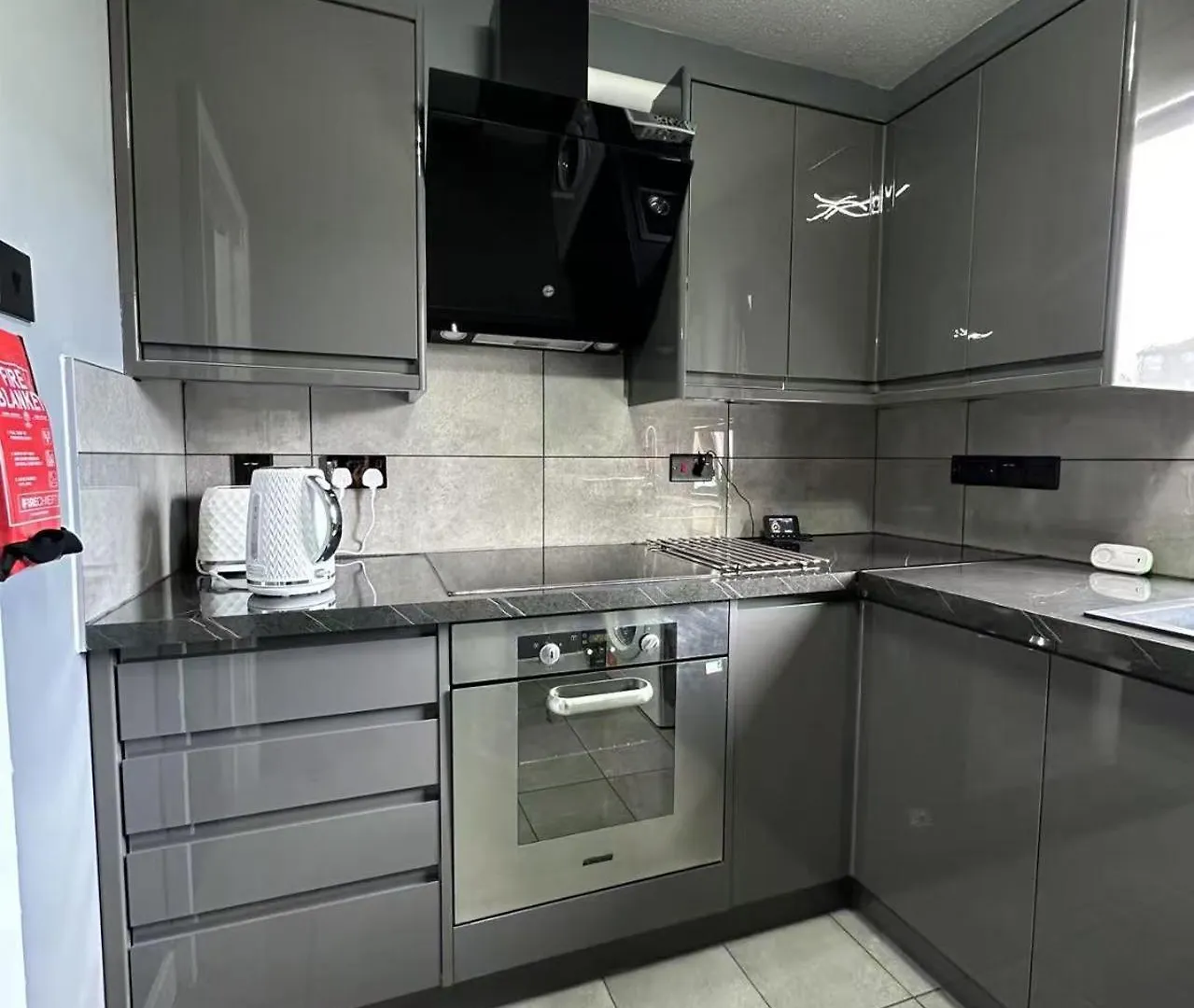 Two Bedroom Flat In Edinburgh City Center Apartamento